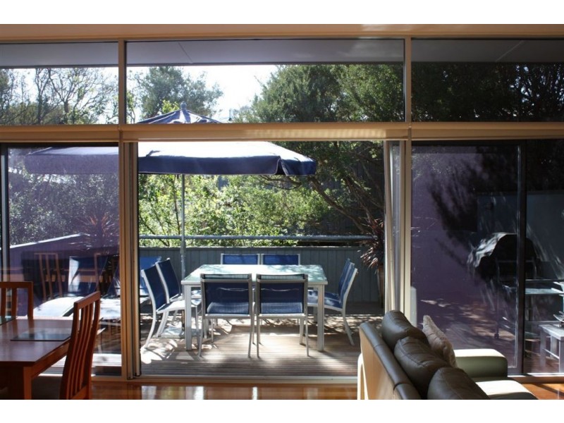 2 Sand Court, Inverloch VIC 3996