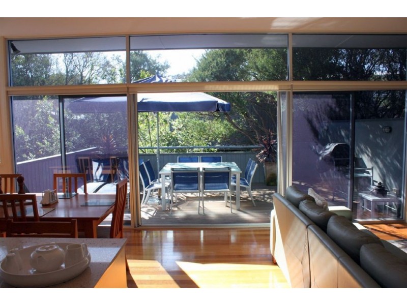2 Sand Court, Inverloch VIC 3996