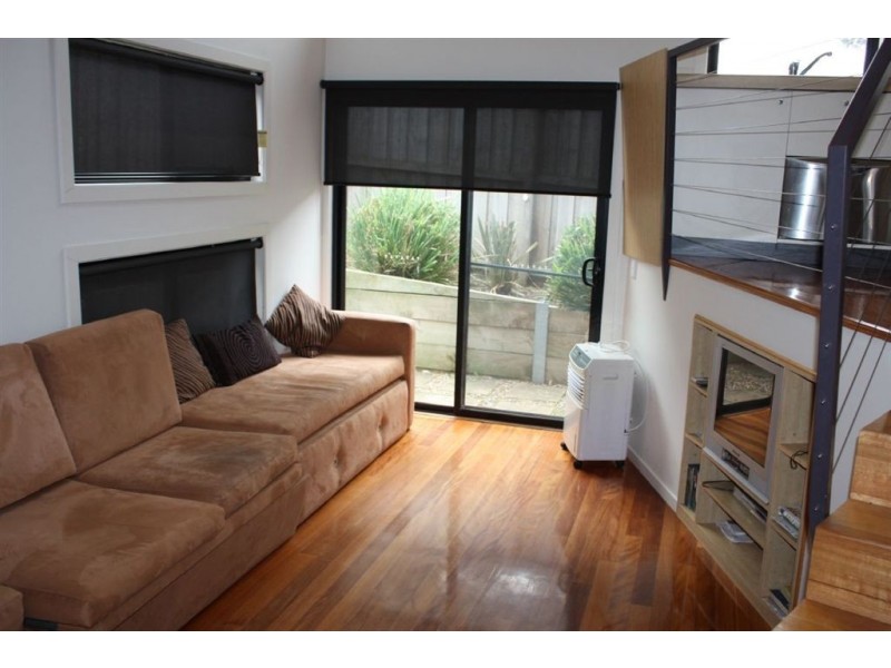 1/3 Beaton Place, Inverloch VIC 3996