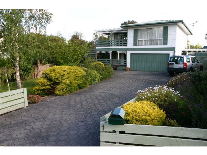 1 Halford Street, Inverloch VIC 3996