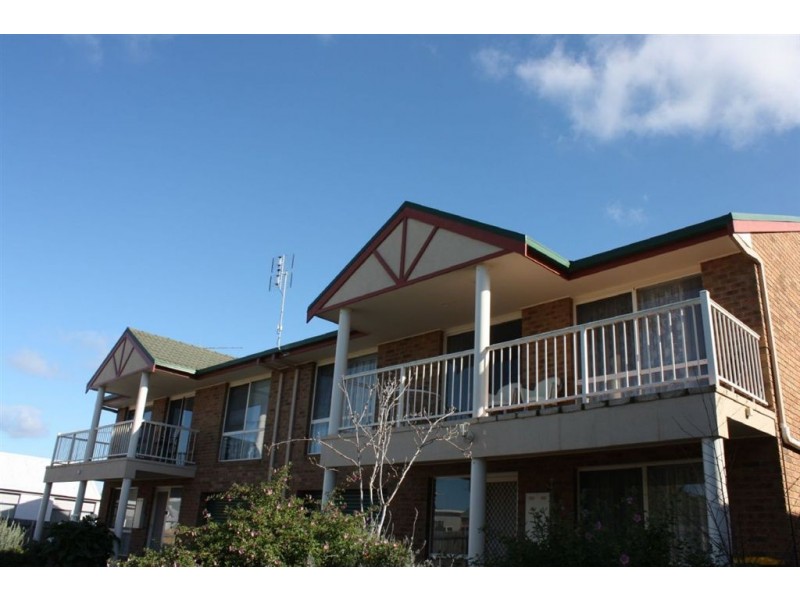 2/37 A’Beckett Street,, Inverloch VIC 3996