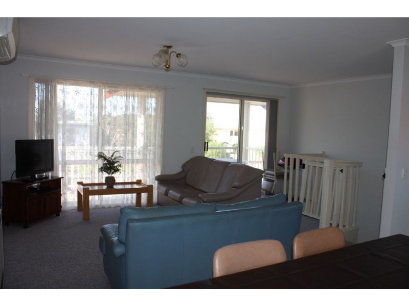 2/37 A’Beckett Street,, Inverloch VIC 3996