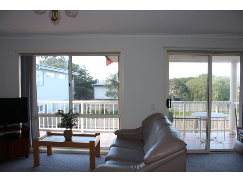 2/37 A’Beckett Street,, Inverloch VIC 3996