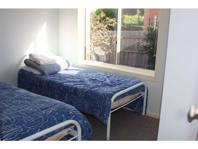 2/37 A’Beckett Street,, Inverloch VIC 3996