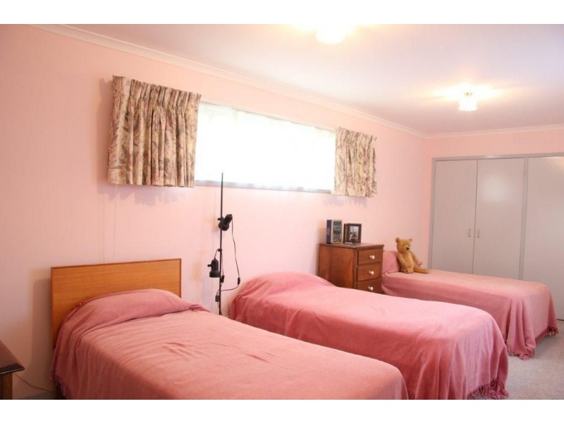 15 Balding Street, Mirboo North VIC 3871
