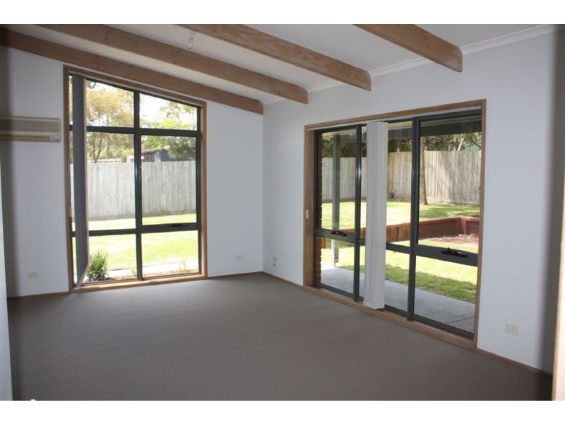 3 Kenways Court, Inverloch VIC 3996