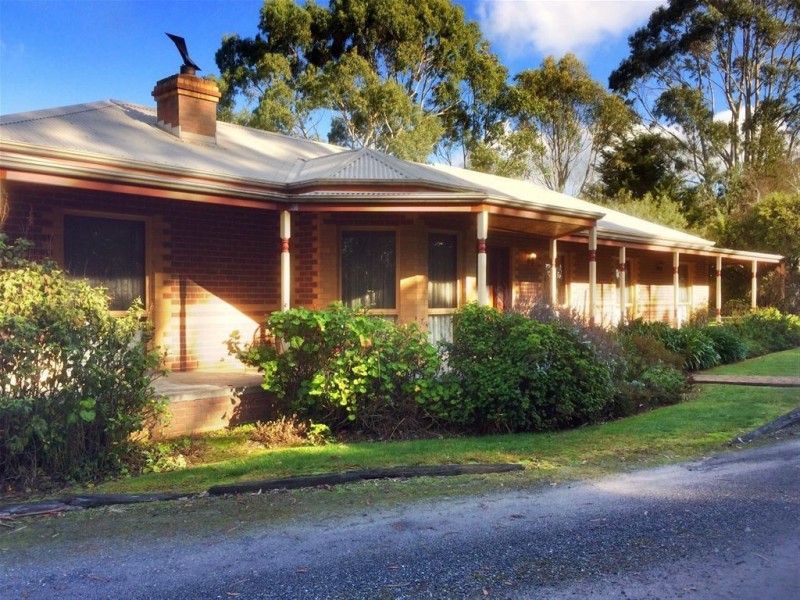 607 Waratah Road, Fish Creek VIC 3959