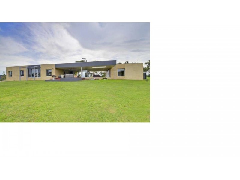 188 Albert Ruttle Drive, Inverloch VIC 3996