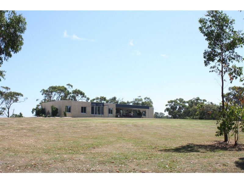 188 Albert Ruttle Drive, Inverloch VIC 3996