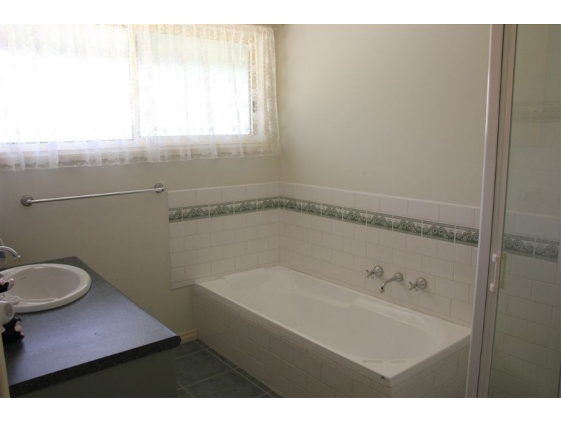 13 Old Thorpdale Road, Mirboo North VIC 3871