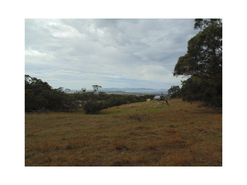 7 Thomson Road, Fish Creek VIC 3959