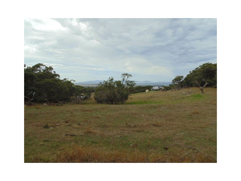 7 Thomson Road, Fish Creek VIC 3959