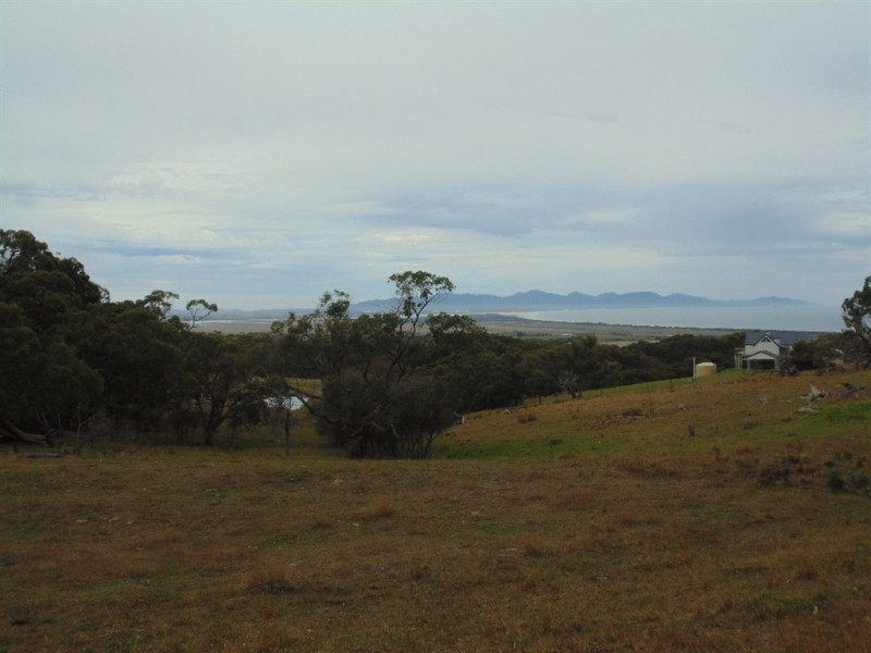 7 Thomson Road, Fish Creek VIC 3959