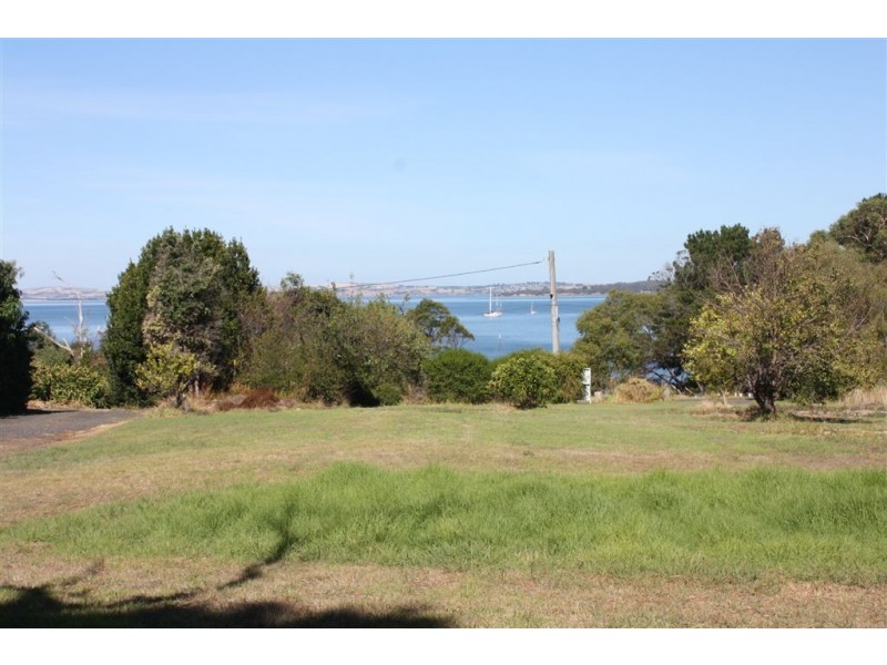 55 Beach Road, Rhyll VIC 3923