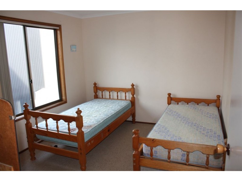 7 Scarborough Street, Inverloch VIC 3996