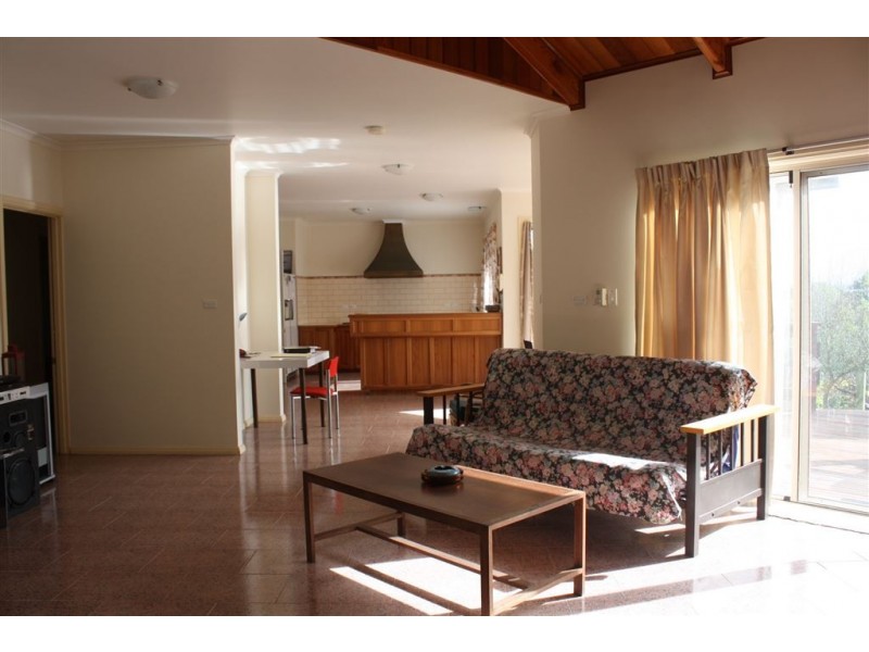 6 Rena Court, Venus Bay VIC 3956