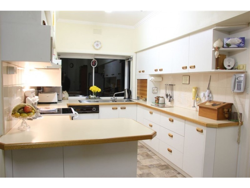 20 McCartins Lane, Mirboo North VIC 3871