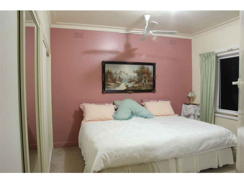 20 McCartins Lane, Mirboo North VIC 3871