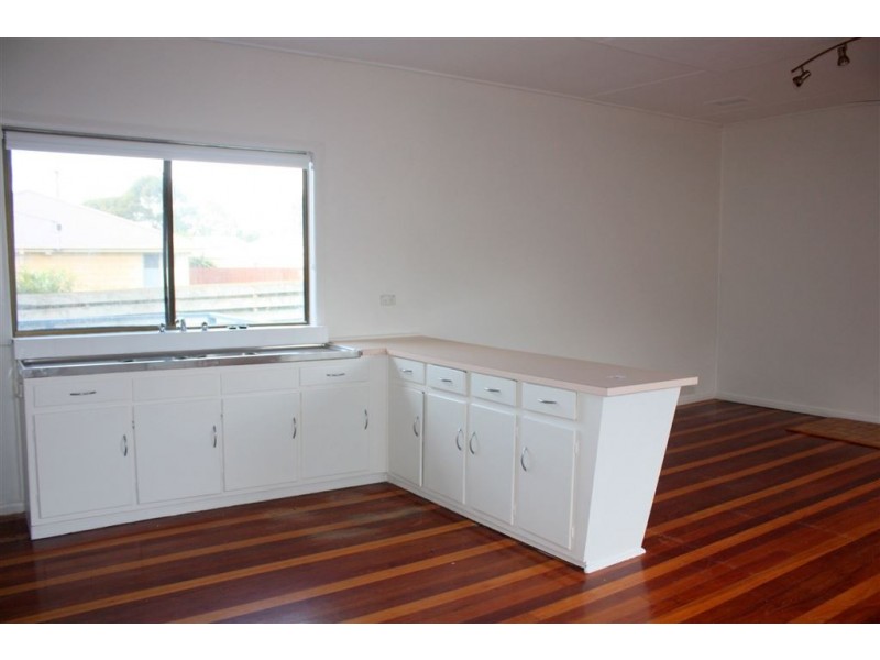 1/36 Powlett Street, Inverloch VIC 3996