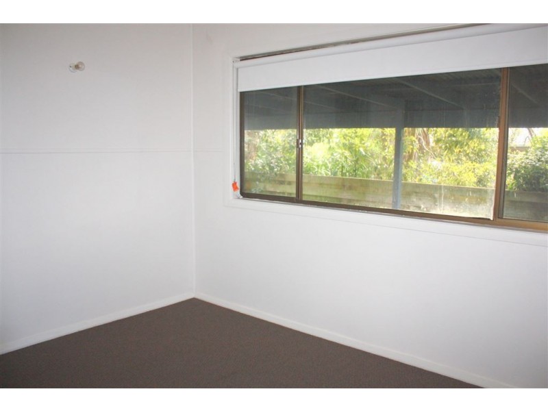 1/36 Powlett Street, Inverloch VIC 3996
