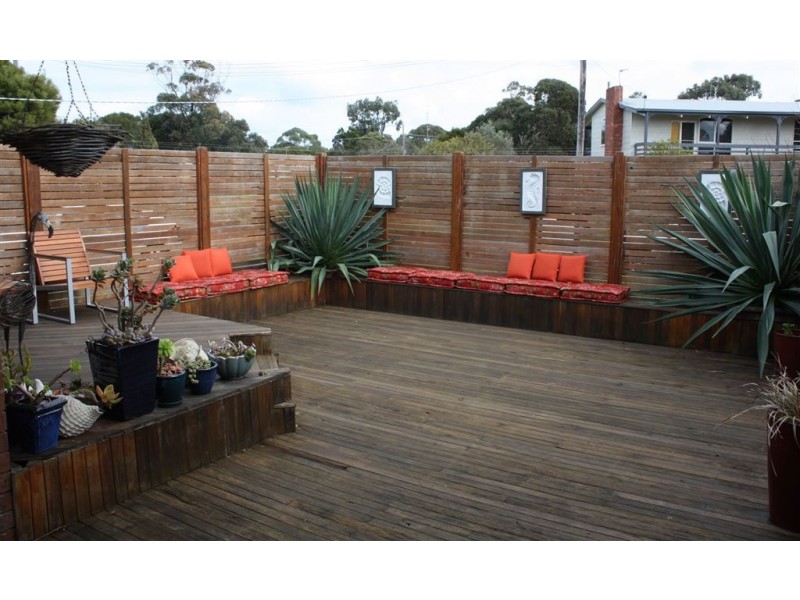 1 Usher Court, Inverloch VIC 3996