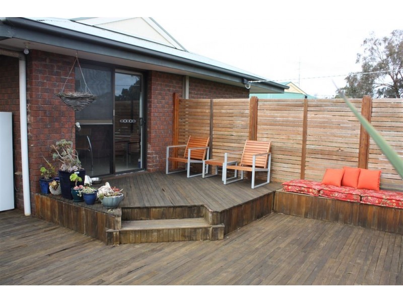 1 Usher Court, Inverloch VIC 3996