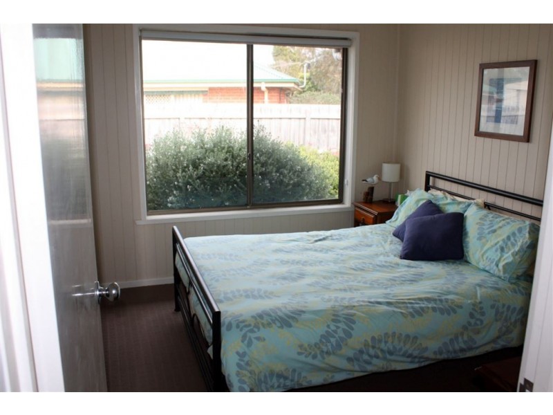 1 Usher Court, Inverloch VIC 3996
