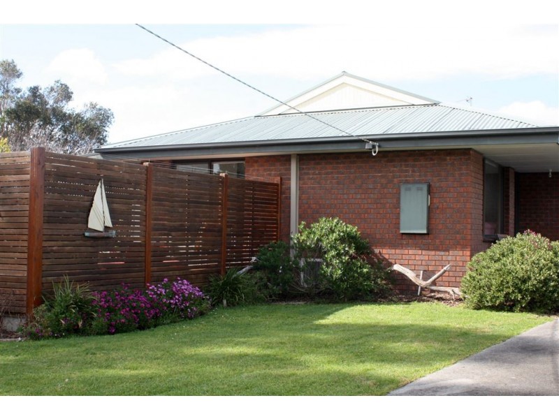 1 Usher Court, Inverloch VIC 3996