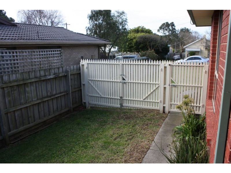 25 Pier Road, Inverloch VIC 3996
