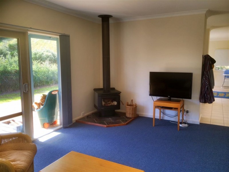 7 Atkinson Ave, Venus Bay VIC 3956
