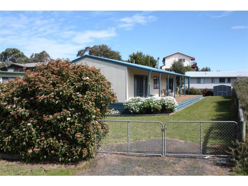 7 Atkinson Ave, Venus Bay VIC 3956