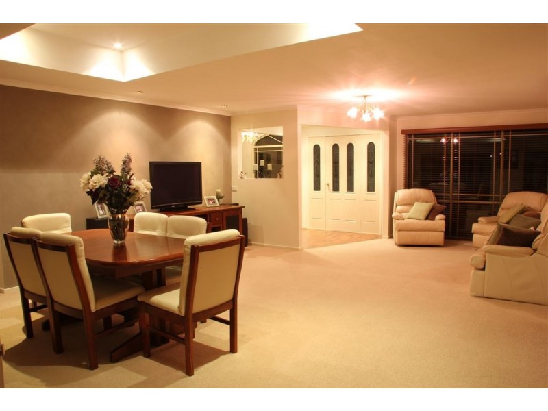 6 Carr Ave, Leongatha VIC 3953