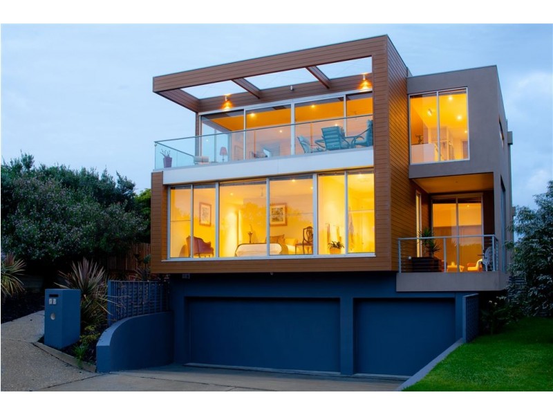 42 Surf Beach Road, Cape Paterson VIC 3995