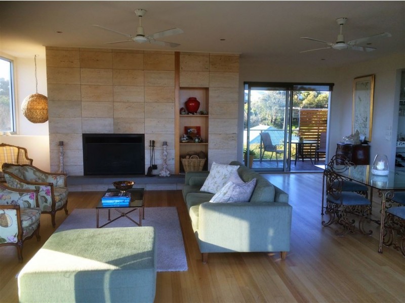 42 Surf Beach Road, Cape Paterson VIC 3995