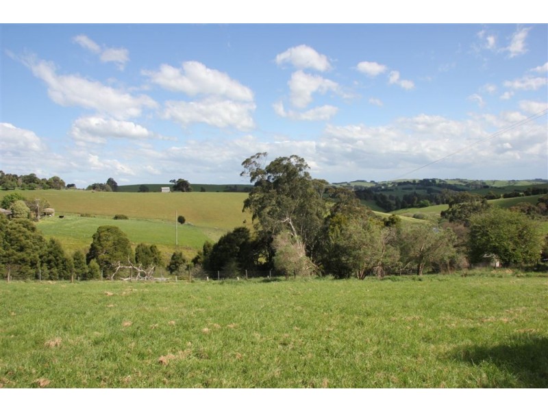 6 Grandridge Road, Mirboo North VIC 3871