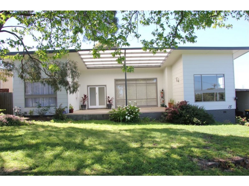 15 Farmer street, Mirboo North VIC 3871