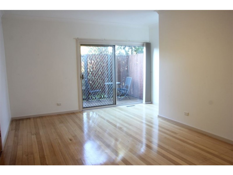 15 Farmer street, Mirboo North VIC 3871