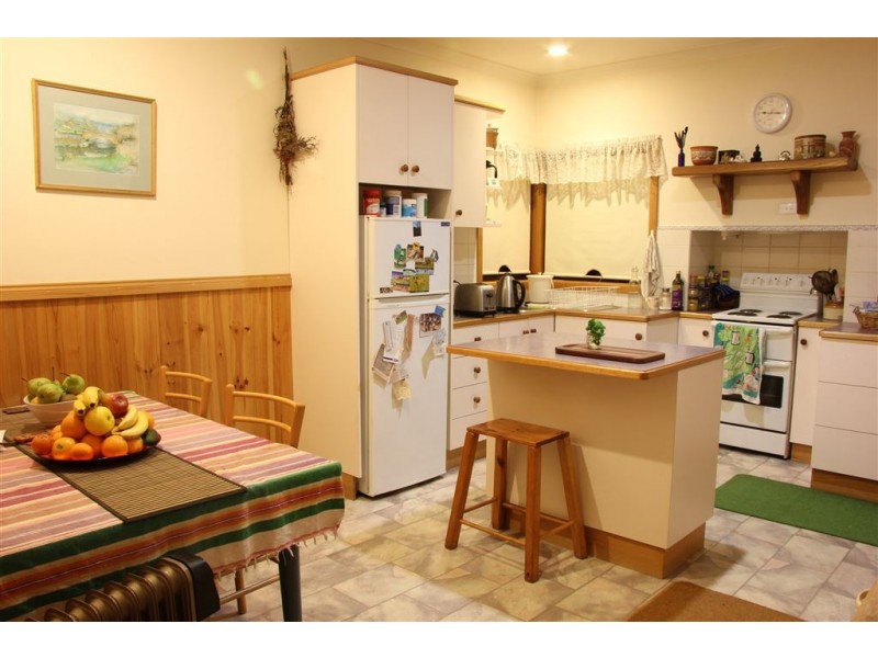 58 Baromi Road, Mirboo North VIC 3871