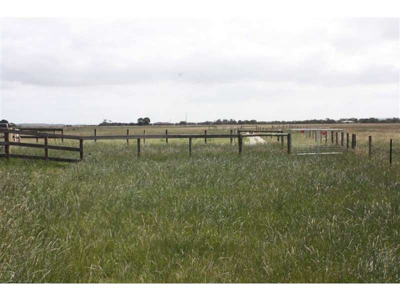 4 Netherwood Lane, Bass VIC 3991