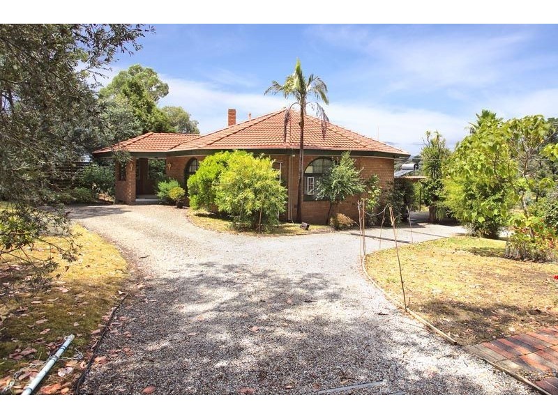 100-102 Brysons Road, Warrandyte VIC 3113
