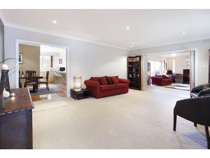 63 Goldsmith Avenue, Ringwood North VIC 3134