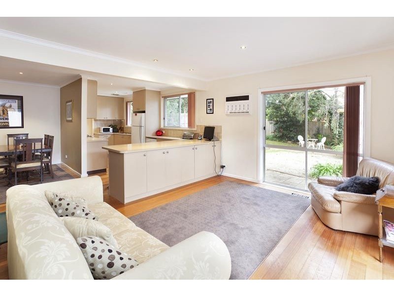 63 Goldsmith Avenue, Ringwood North VIC 3134