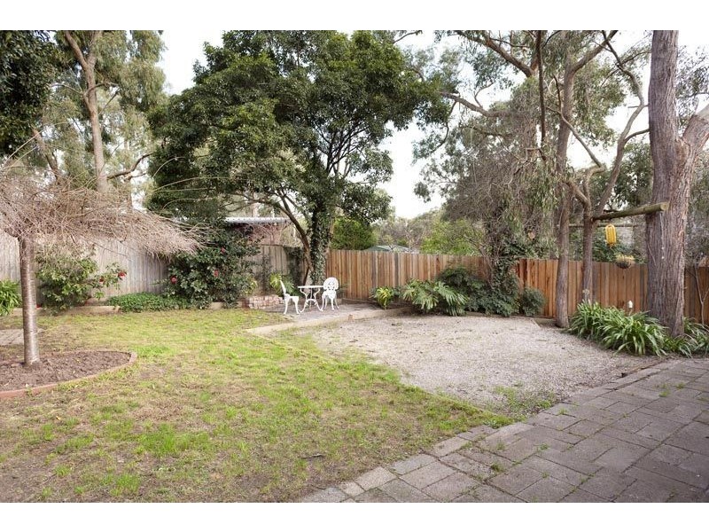 63 Goldsmith Avenue, Ringwood North VIC 3134