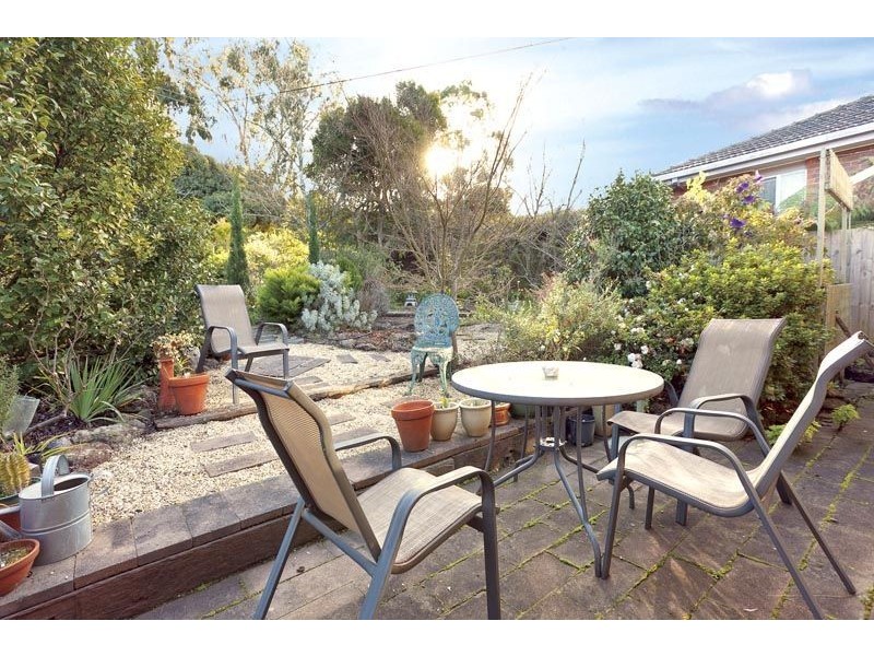 16 Humber Road, Croydon North VIC 3136
