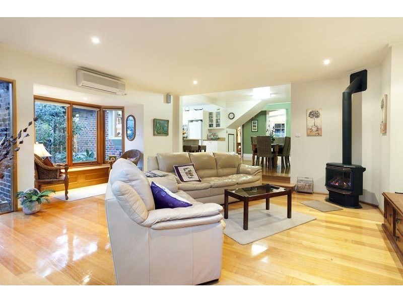 1 Cielterre Avenue, Ringwood North VIC 3134