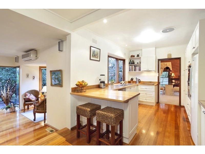 1 Cielterre Avenue, Ringwood North VIC 3134