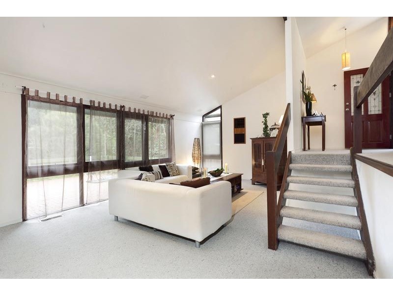 24 Terrigal Close, Ringwood North VIC 3134