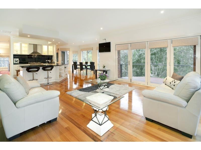 74 Little John Road, Warranwood VIC 3134