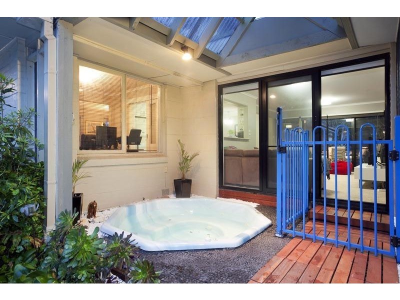 1 Suzanne Court, Ringwood North VIC 3134