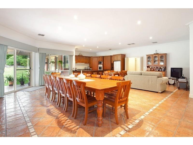 275A Old Warrandyte Road, Ringwood North VIC 3134